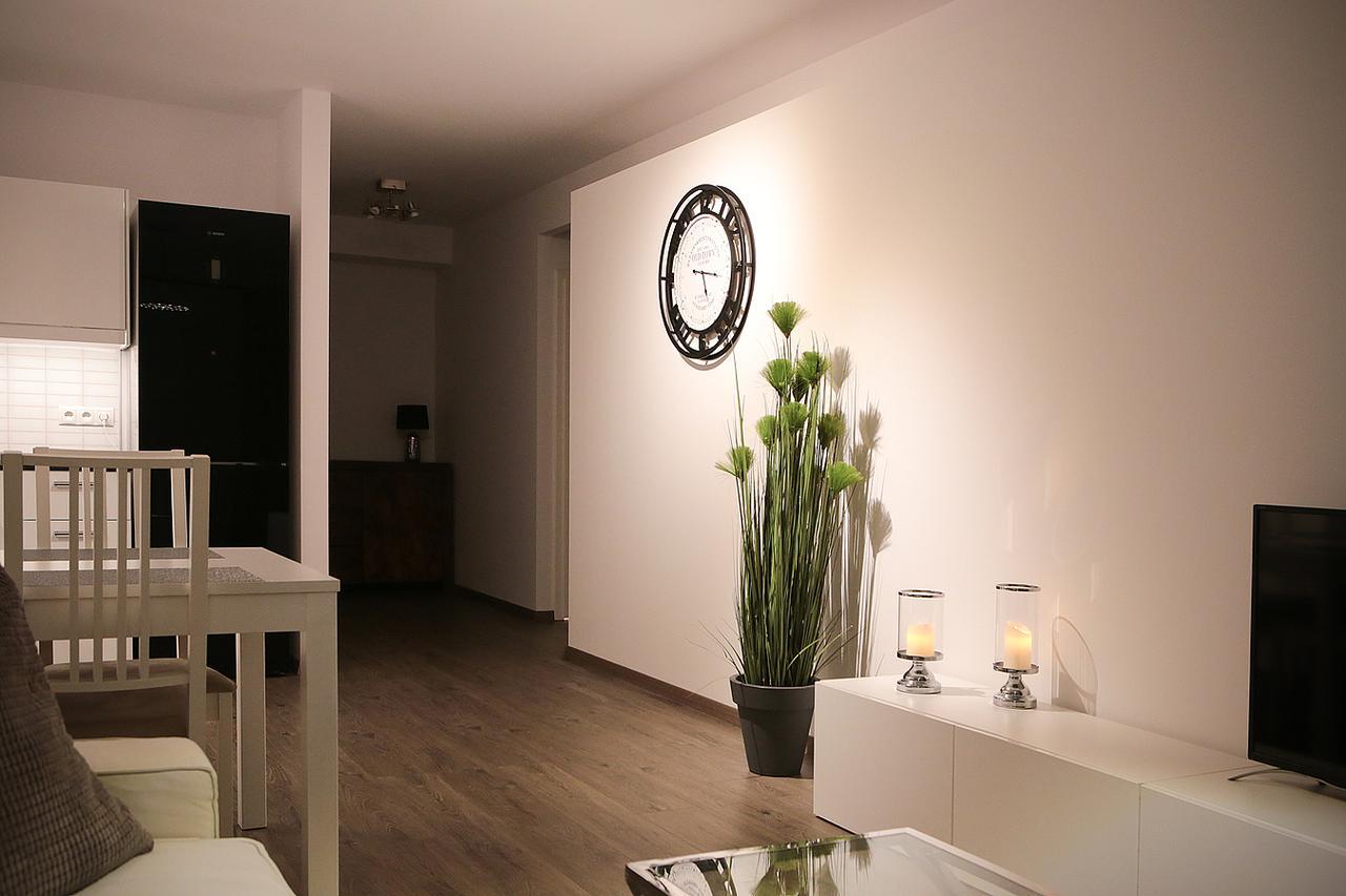 Super Apartment Poznan Exterior photo